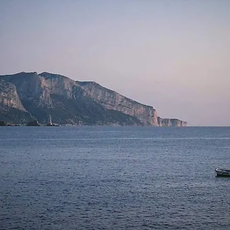 Borgo Marinaro La Medusa Arbatax - Matrimoniale Con Bagno Privato- 托尔托利